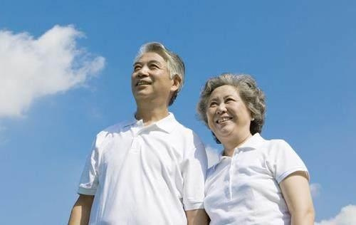 超声骨密度分析仪厂家骨质疏松症发生在任何年龄谁需要骨密度测试? 超声骨密度分析仪厂家骨质疏松症发生在任何年龄谁需要骨密度测试?